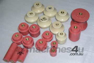 MSL 656 - ASSORTMENT OF   LV POST INSULATORS APPROX. Qty 20 - ELECTRICAL APPLICATIONS