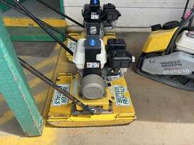 Wacker Neuson VPH70 Plate Compactor - picture1' - Click to enlarge