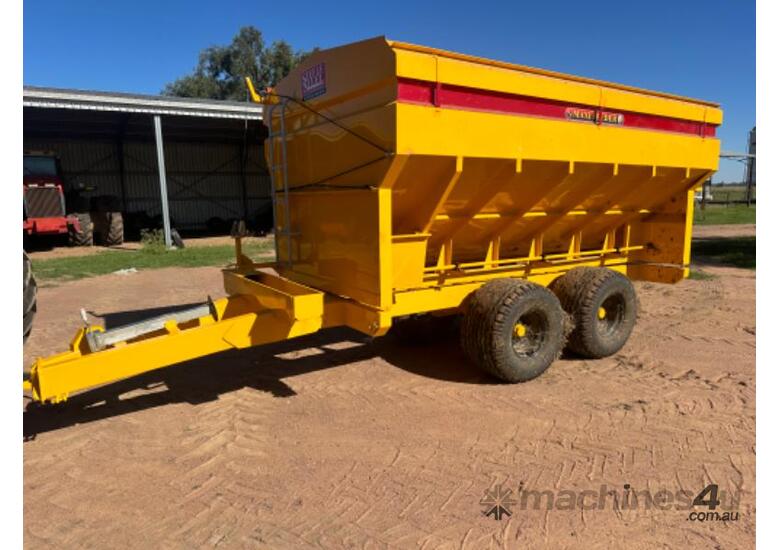 caption Steele Steel 10T Maxi Feeder
