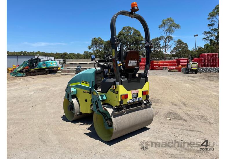 caption 2018 Ammann ARX26