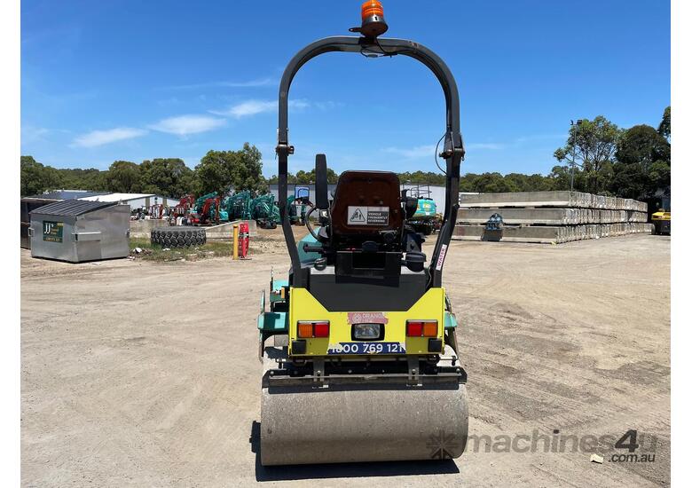 caption 2018 Ammann ARX26