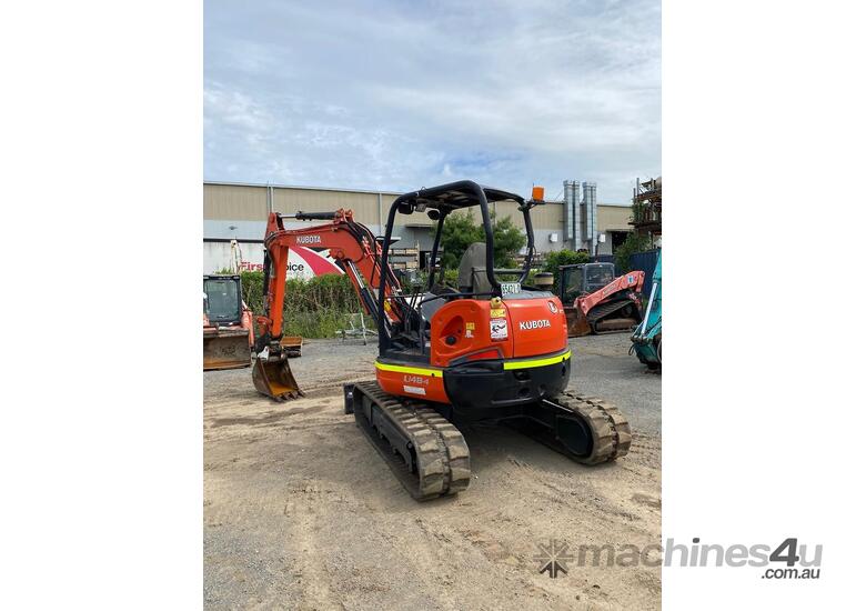 caption 2017 Kubota U48-4