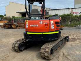 2017 Kubota U48-4  - picture1' - Click to enlarge
