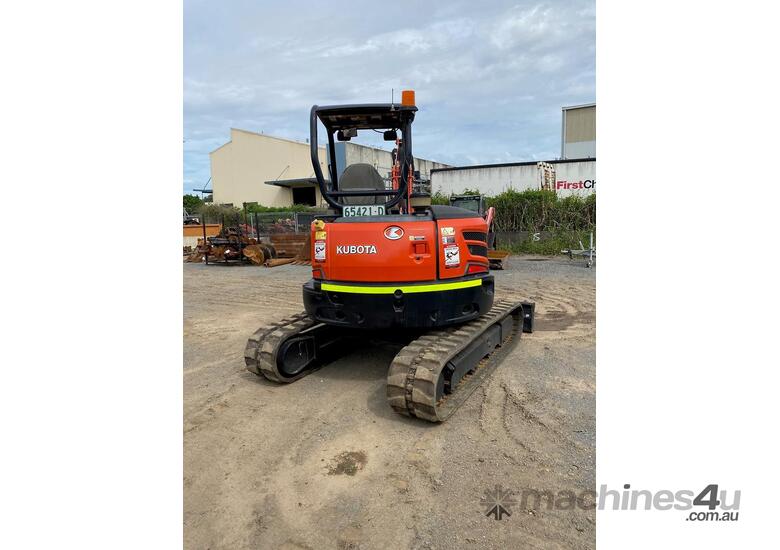 caption 2017 Kubota U48-4