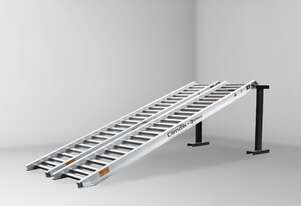 3.6m, 4500Kg capacity - SureWeld Aluminium Loading Ramp - Pneumatic Series - WA STOCK