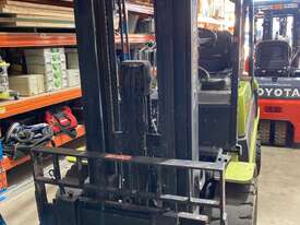 2004 Clark C30L Forklift - picture0' - Click to enlarge