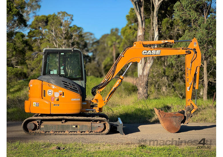 CASE CX55B Tracked-Excav Excavator