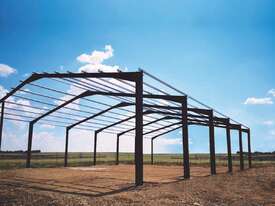 Unused Portal Frame Steel Shed (9mx18mx3.9m) - picture1' - Click to enlarge