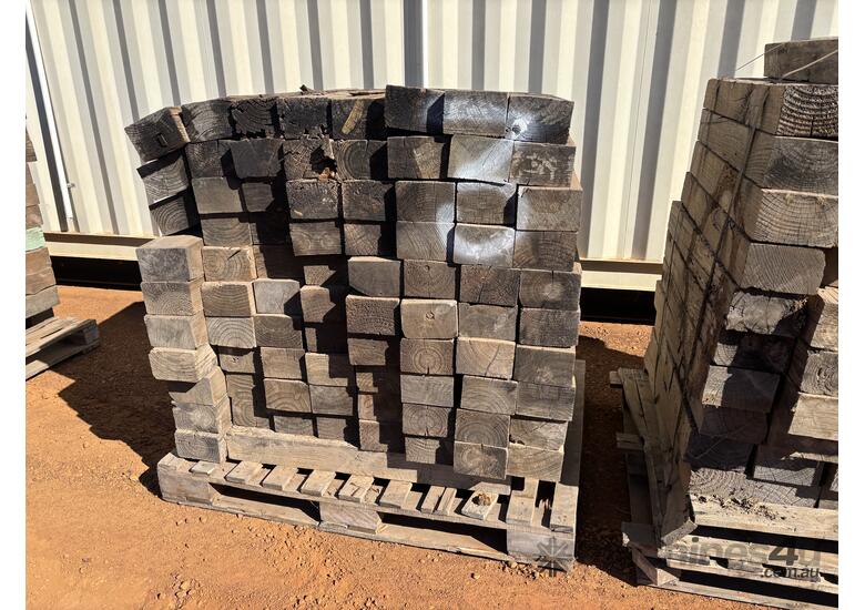 caption 2 x Pack Timber Gluts