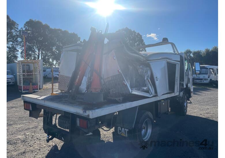 caption 2018 Isuzu NPS 75-155 Service Body / Crane Truck