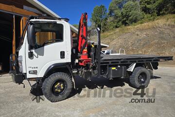 2023 Isuzu N Series with Crane and Tipper