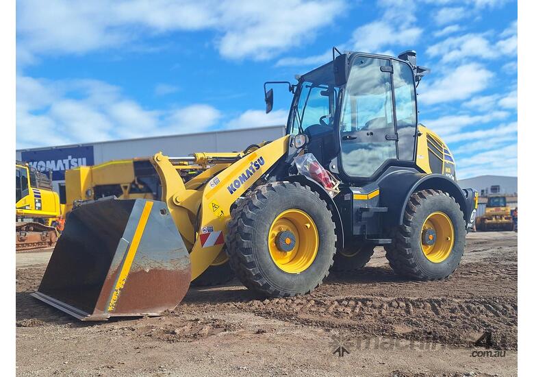 2021 Komatsu WA100M_8E0