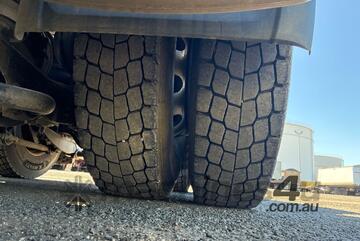 2022 DAF CF450 FTT Prime Mover Sleeper Cab