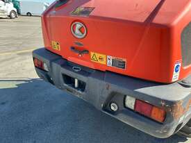 Kubota R065 Wheeled Loader - picture2' - Click to enlarge