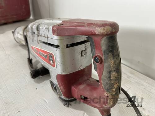 Full Boar FBT-1200 Demolition Hammer