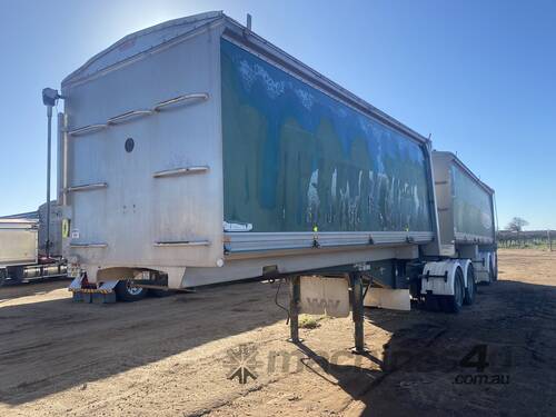 2005 Sloanbuilt Trailers Tandem B-Double Combination Set