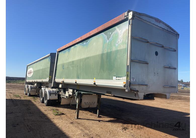 2005 Sloanbuilt Trailers Tandem B-Double Combination Set