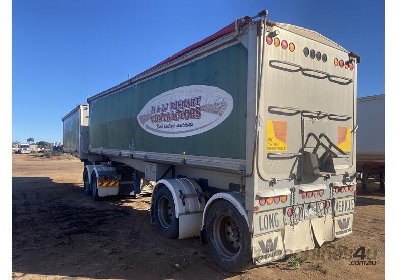 2005 Sloanbuilt Trailers Tandem B-Double Combination Set