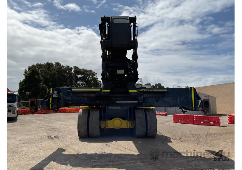 2016 Linde Reach Stacker