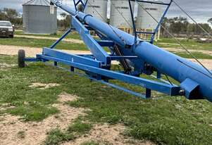 2011 Brant 1390 Swing Away Grain Auger