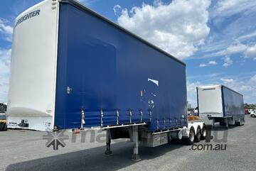 2022 Maxitrans ST3 Tri Axle Drop Deck Curtainsider A/B Combination