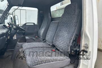 2007 Isuzu NQR450 Chipper Tipper Day Cab
