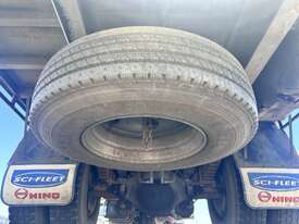 2007 Hino FG 2 4x2 Curtainsider - picture0' - Click to enlarge