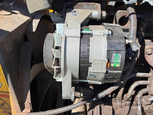 Massey Ferguson 2615 Tractor 2WD