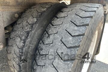 2002 Borcat BC5003 Tri-Axle Tipper Trailer