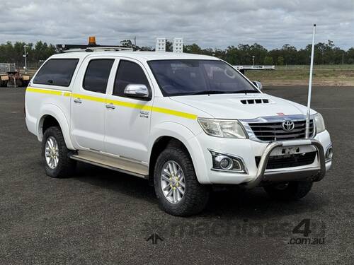2014 TOYOTA HILUX SR5 UTE