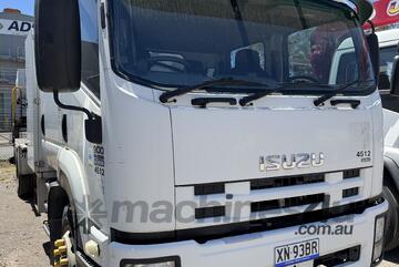 Isuzu FTR900 Crew 4x2 Automatic Dual Cab Truck.
