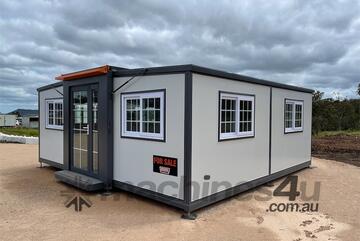 Un  Expandable 2 Bedroom Container House with Ensuite