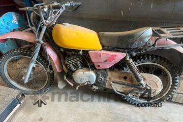 Yamaha   175 Ag Bike