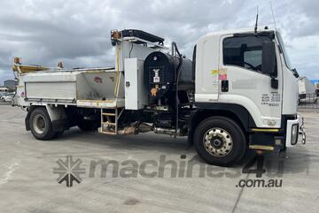 2017 Isuzu FVD 4x2 Flocon Tar Patcher & Flocon Attachments (Ex Council)