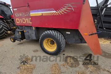 1996 New Holland D1010 Hay Baler
