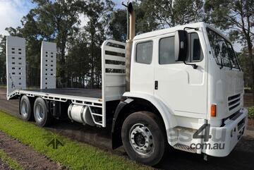 2010 Iveco Acco 2350F, new Sammut 7.2m beavertail body, Cummins 340hp, auto