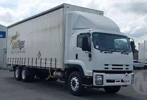 Isuzu   FH FVM