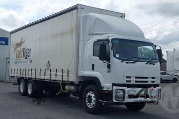 Isuzu   FH FVM
