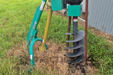 Hayes   Post Hole Auger