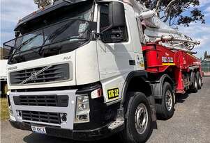 2008 Volvo FM13 with 2008 Antonelli AR47.5-125 Concrete Pump Truck (47M)