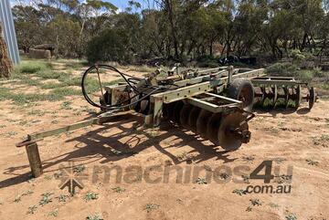 John Shearer 28 Plate Trailing