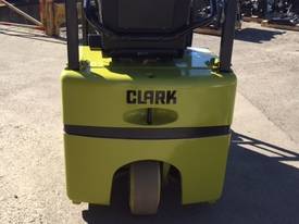 Clark TMX15S Battery Electric Forklift Space-Saver - picture2' - Click to enlarge