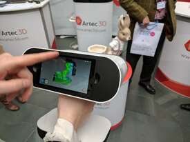 Artec LEO: Wireless and AI-driven 3D Scanner - picture1' - Click to enlarge