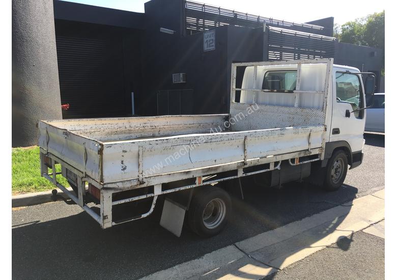 caption E2000 MAZDA TRUCK 2DR 3 SEATS 5SP MAN PETROL