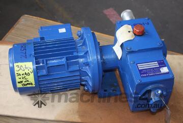 DOSING PUMP MODEL 60MEM4CCNNSE