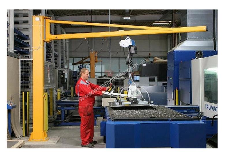caption Milsom VacuMaster Vaccum Lifter - Used