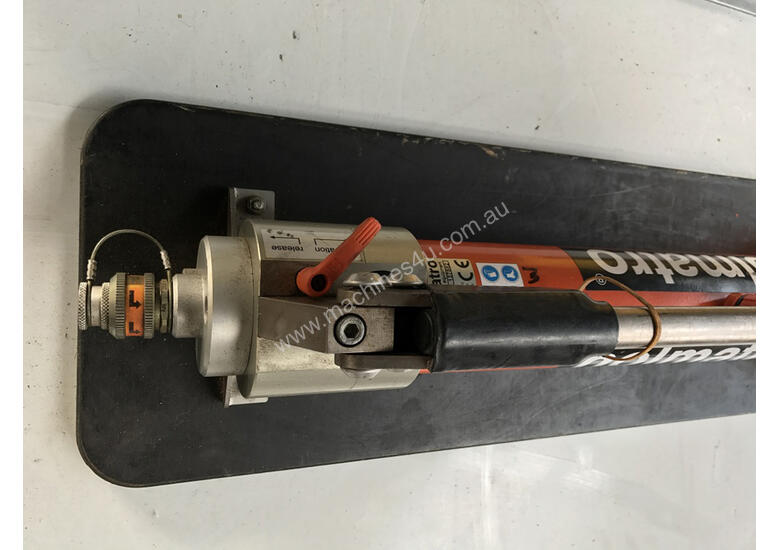 Used Holmatro Manual Hydraulic Hand Pump Holmatro 10000 PSI 3 Stage