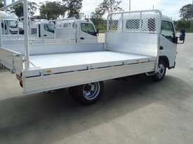Fuso Canter 515 Narrow Tray Truck - picture2' - Click to enlarge