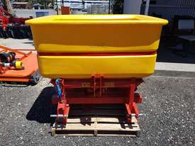 2018 TEAGLE XT24 DOUBLE DISC LINKAGE SPREADER (675L) - picture1' - Click to enlarge