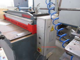 Guillotine up to 3mm 1350mm Wide Durma MS1303 3 phase - picture2' - Click to enlarge